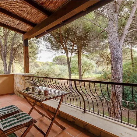 Is Arenas Golf S'archittu Cuglieri